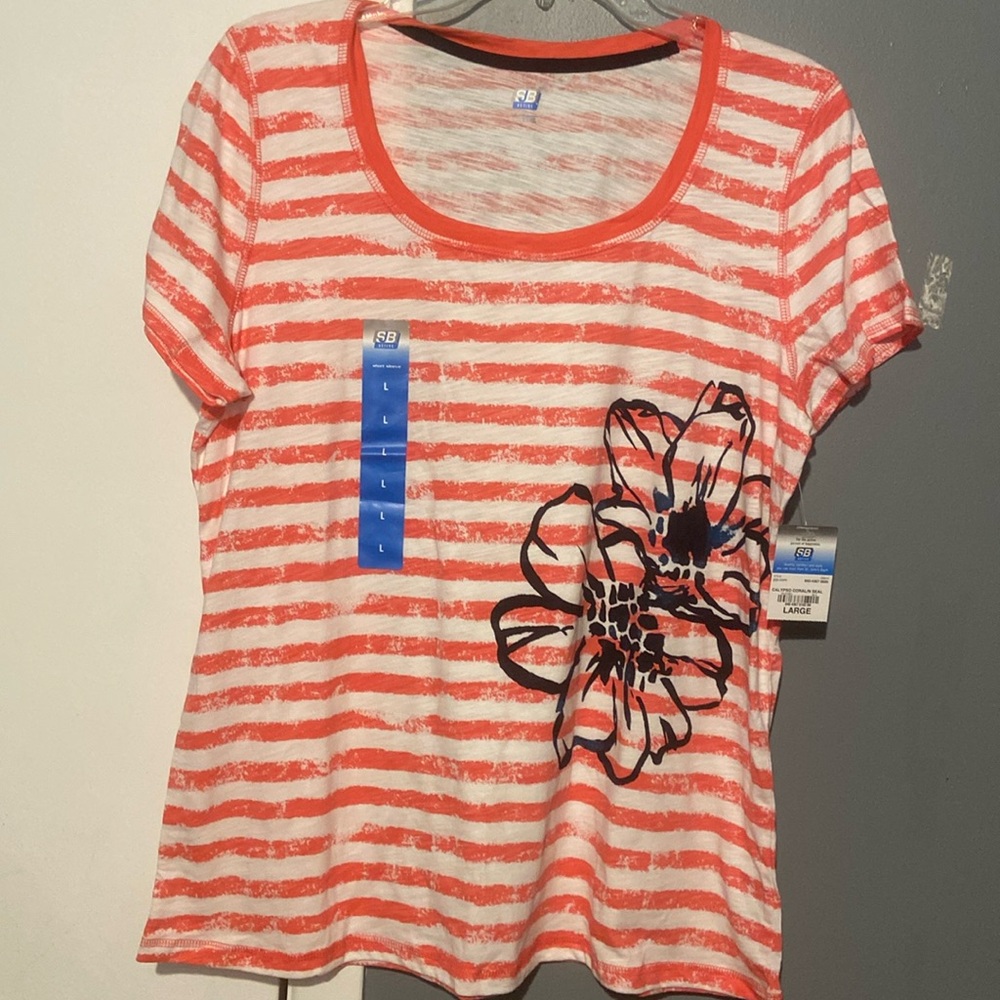 🌸SJB Active women stripped T-Shirt size Large